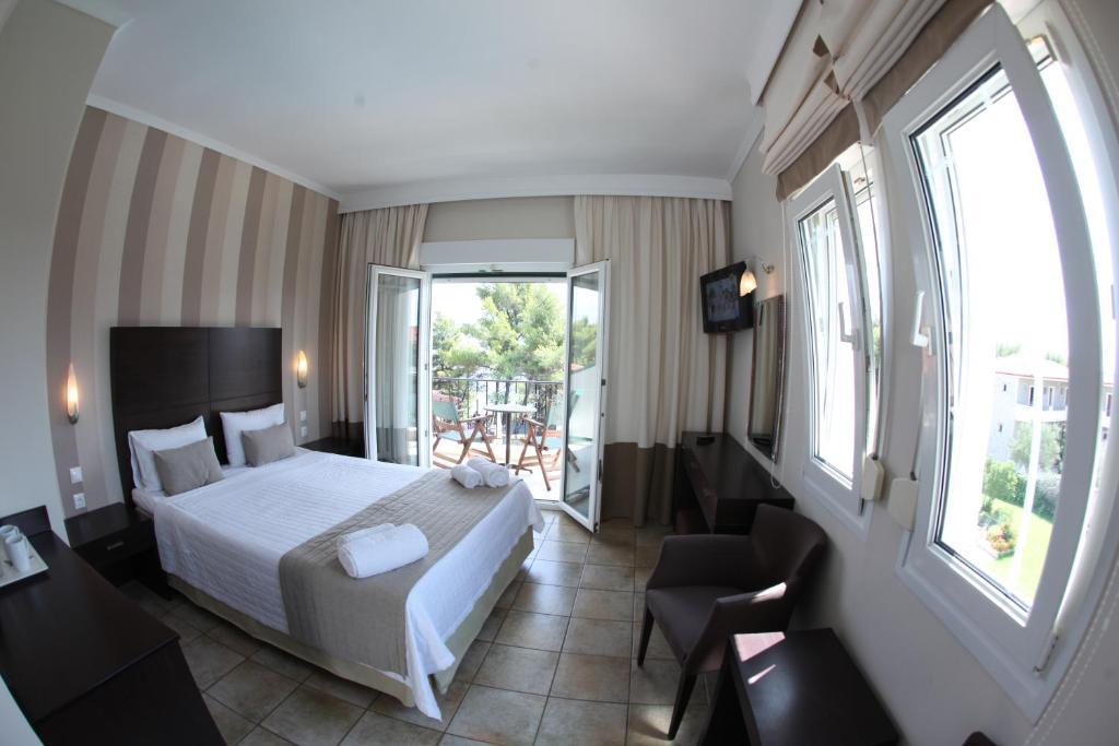Nostos Hotel Afytos Bilik gambar